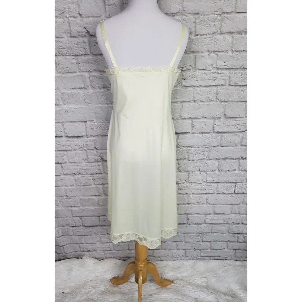 Vintage Heiress Yellow Nylon Full Slip Floral Lace Adjustable Strap 38 Average - Picture 9 of 14